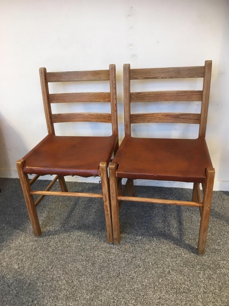 2 design stoelen Ate. Van Apeldoorn. Hattem, Huis en Inrichting, Stoelen, Ophalen of Verzenden, Zo goed als nieuw, Bruin, Hout