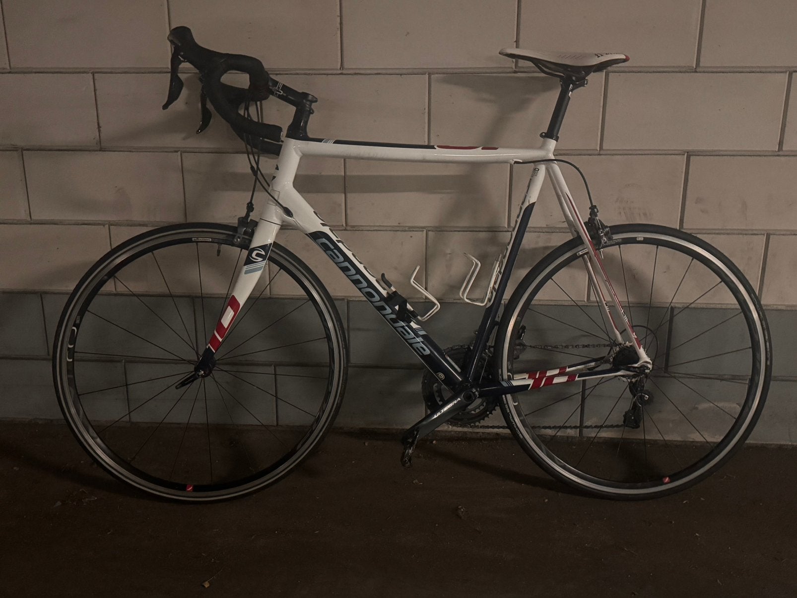 Cannondale CAAD10 63cm | Ultegra | Klein beetje werk, Fietsen en Brommers, 28 inch, Gebruikt, Aluminium, 61 tot 65 cm