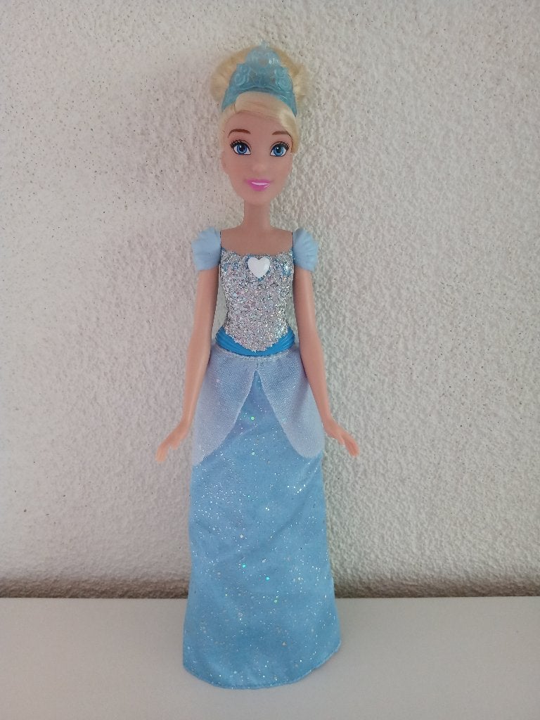 Disney Princess CINDERELLA Royal Shimmer Hasbro #E4158, Ophalen of Verzenden, Gebruikt, Overige typen