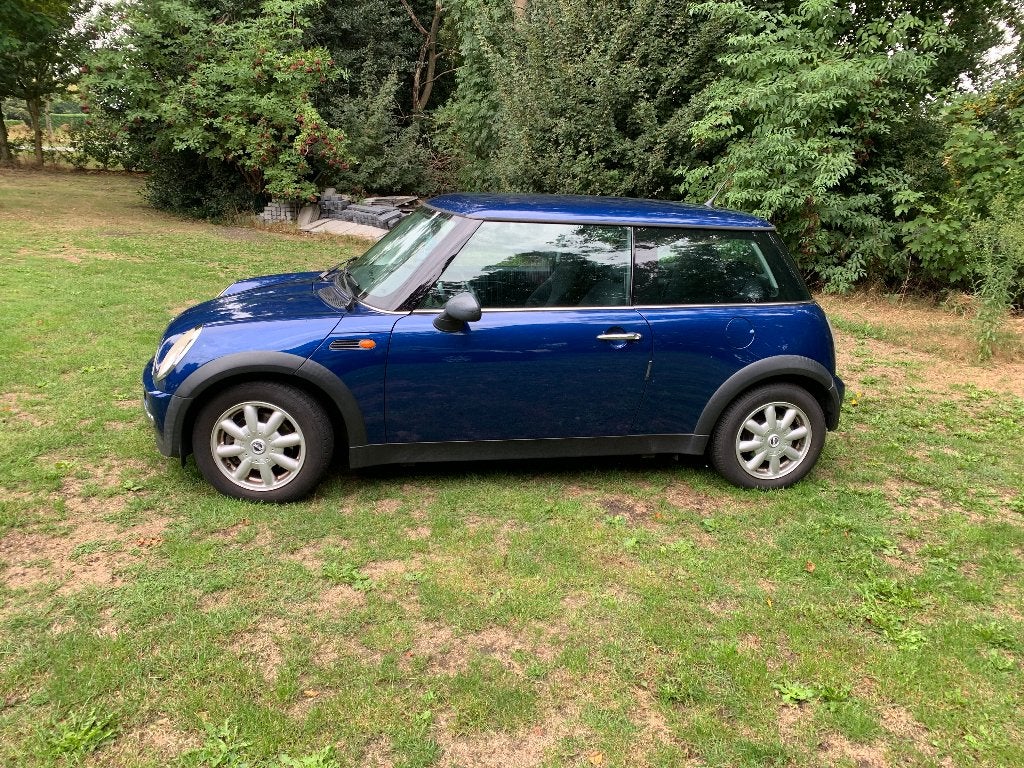 MINI 1.6 MET AIRCO EN OPTIES DEALER ONDERHOUDEN BOEKJES+NAP, Voorwielaandrijving, 4 cilinders, Bedrijf, Handgeschakeld
