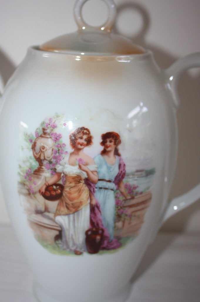 Victoria Czecho-slovakia theepot, Antiek en Kunst, Ophalen of Verzenden