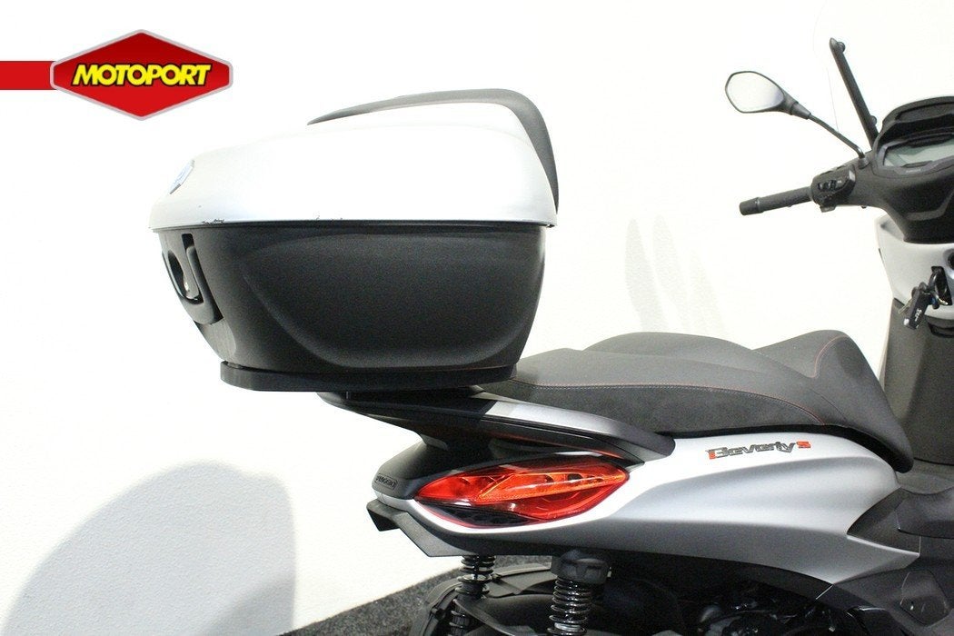 Piaggio Beverly 400 S ABS, Motoren, Scooter, Nieuw, Bedrijf