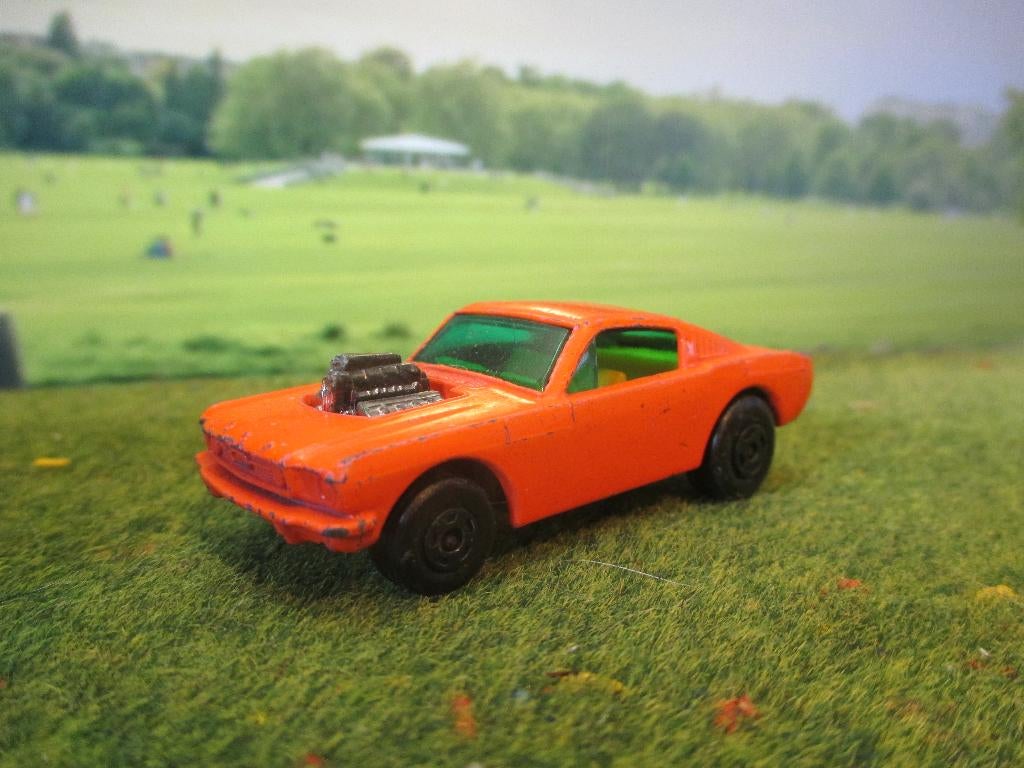 1:65 '65 Ford Mustang Fastback Wildcat Dragster Matchbox #8, Ophalen of Verzenden, Gebruikt, Auto