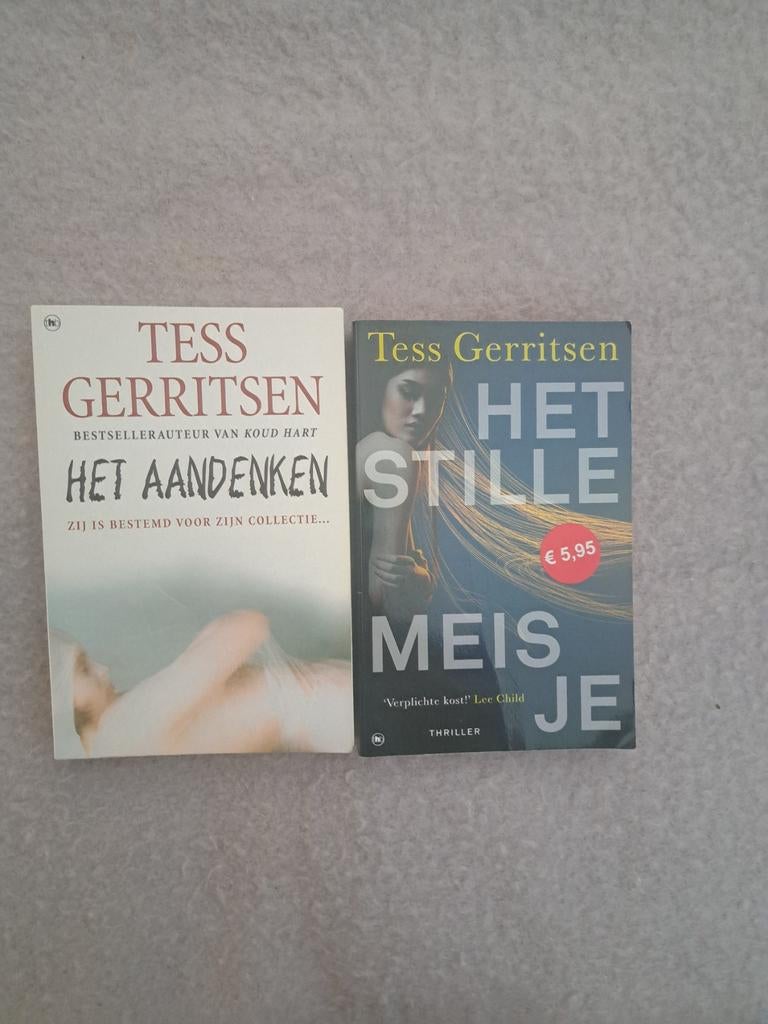 Tess Gerritsen -Het Aandenken & Het Stille Meisje (2 boeken, Ophalen of Verzenden, Gelezen, Tess Gerritsen, Nederland