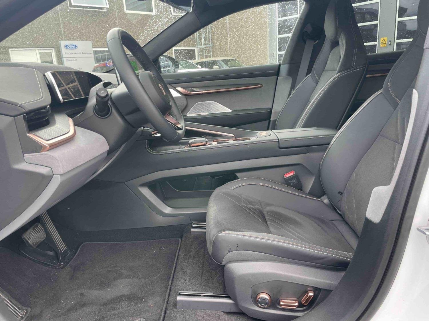ZEEKR 001 AWD Performance 100 kWh, Auto's, Automaat, Gebruikt, 594 km, Wit
