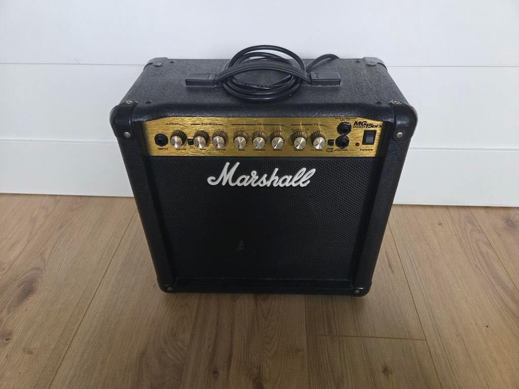 Marshall MG15DFX thuisoefen gitaarversterker, Muziek en Instrumenten, Versterkers | Bas en Gitaar, Ophalen, Gebruikt, Minder dan 50 watt