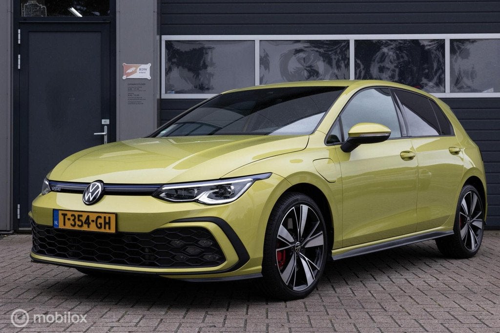 Volkswagen Golf 1.4 eHybrid GTE IQ LICHT VIRTUAL COCKPIT, Auto's, Euro 6, 1524 kg, 84 €/maand, 1500 kg