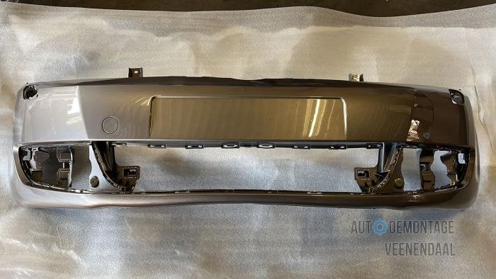 Voorbumper van een Volkswagen Golf Plus (LA8X), Auto-onderdelen, -, Volkswagen, -, Nieuw