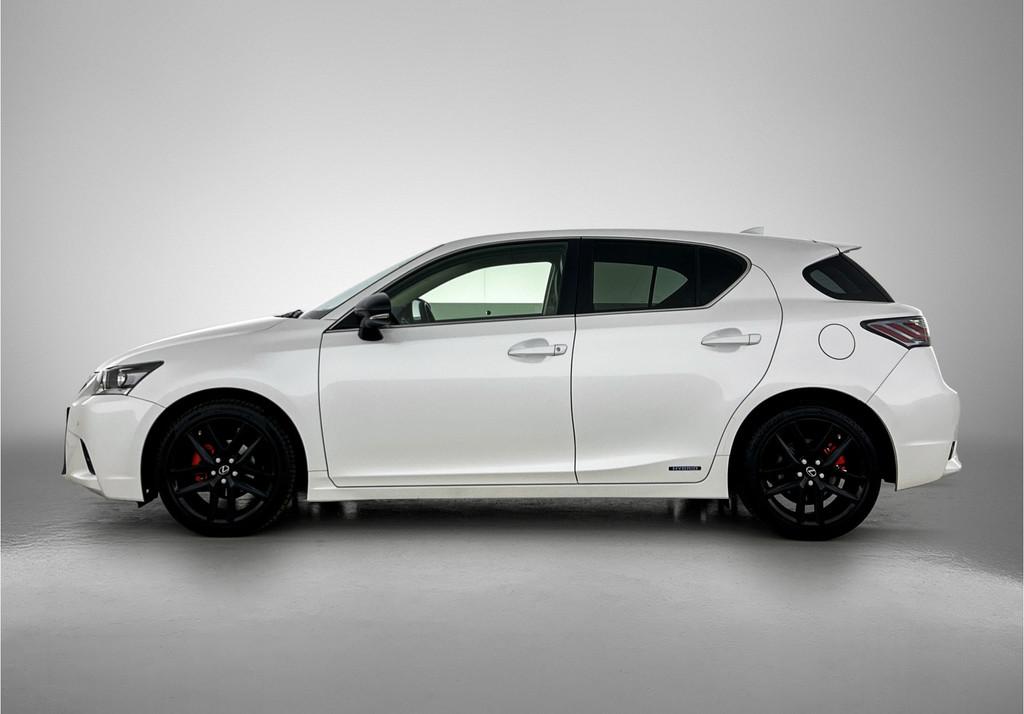 Lexus CT 200h 25th Edition | Stoelverwarming | Half lederen, 12 maanden, 136 pk, Gebruikt, 4 cilinders