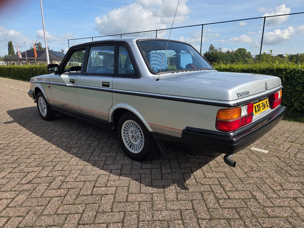 Volvo 1987 Grijs, foto 2