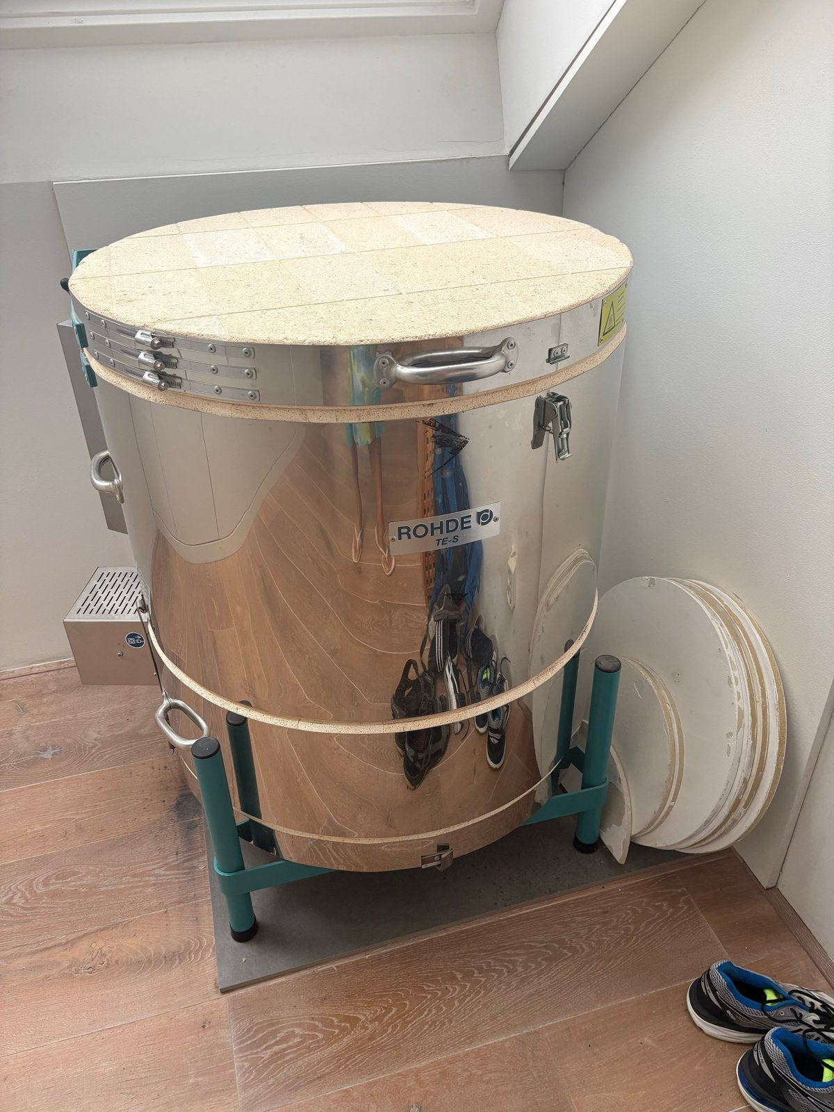 Rohde bovenlader TE S + verhoging, 145 liter, 11 kW, Ophalen, Gebruikt, Metaal, Machine