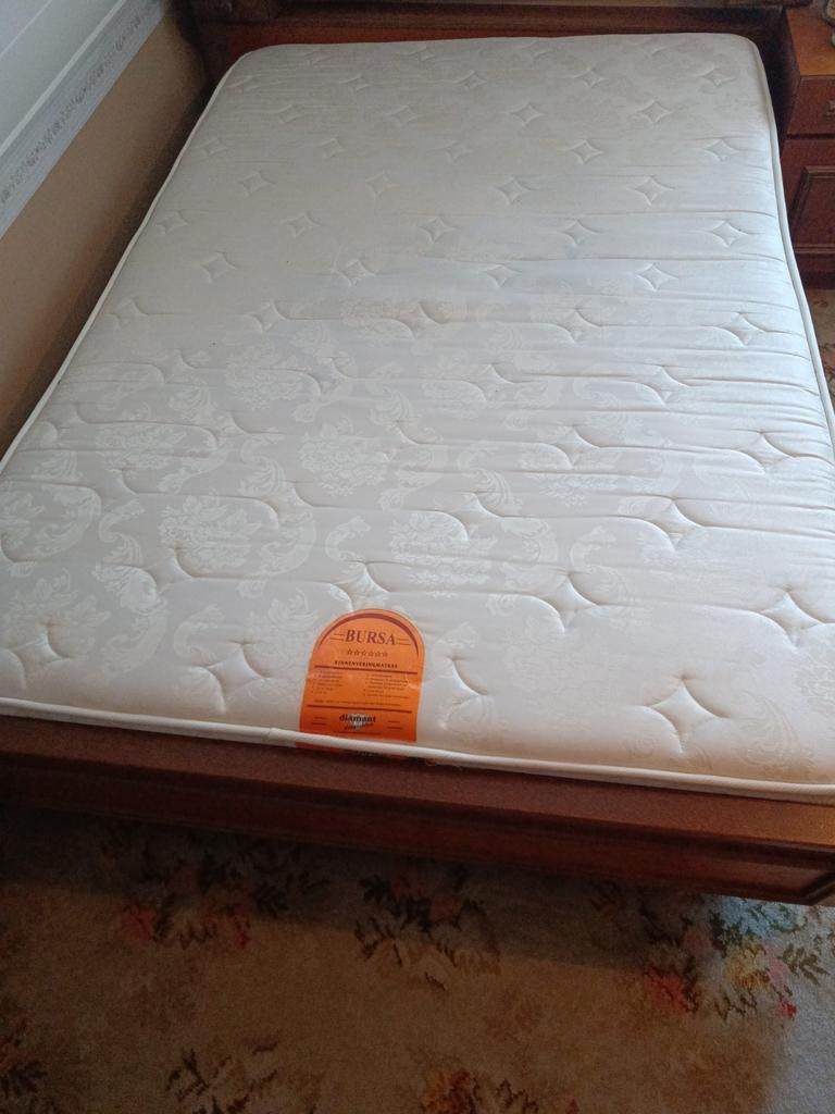 2 persoonsbed inclusief matras, Ophalen, Tweepersoons, Hout, 140 cm