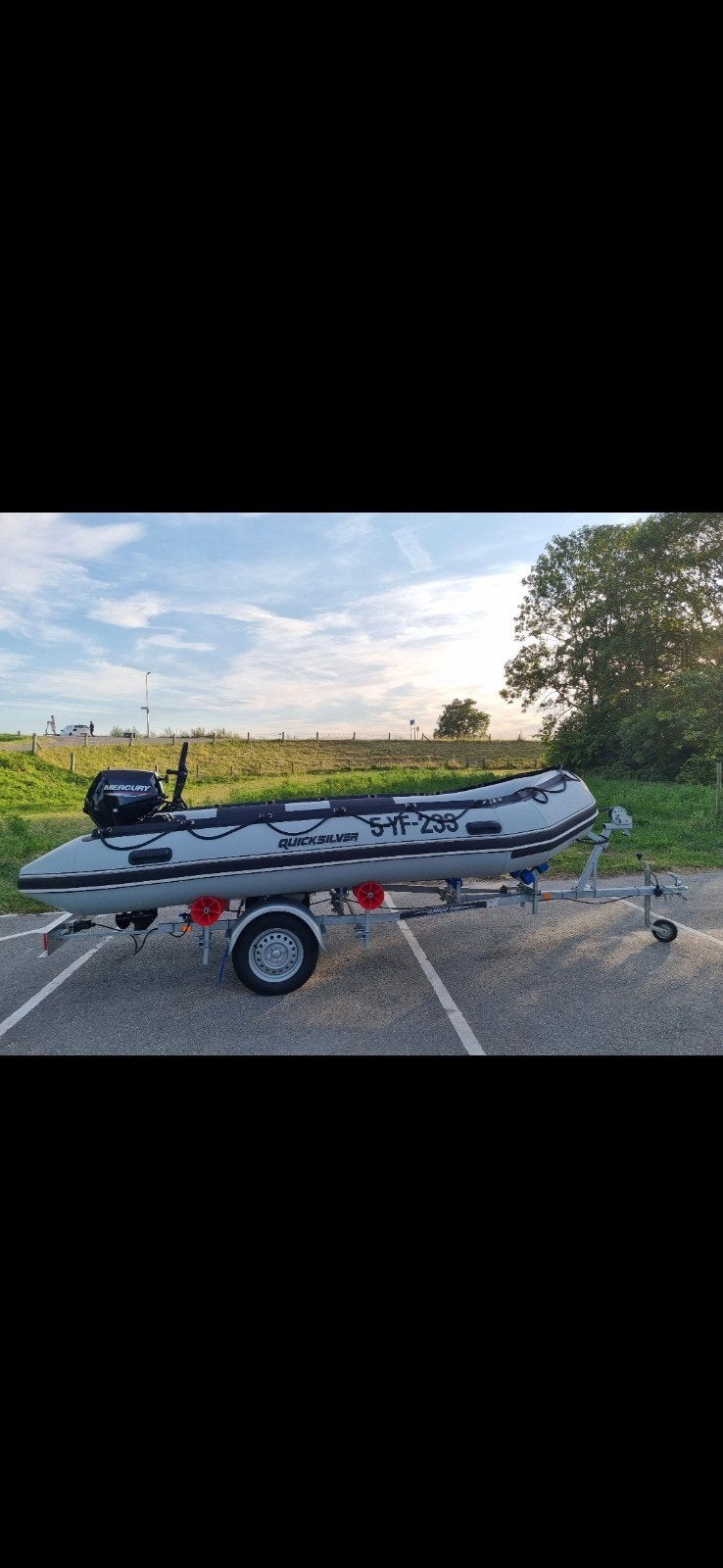 Quicksilver rubberboot met Mercury motor en trailer, Watersport en Boten, Ophalen, Aluminium, Pomp, Mercury