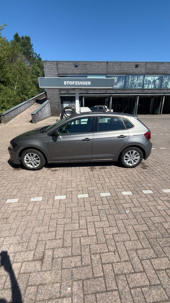 Volkwagen polo, Auto's, 1005 kg, Stof, Zwart, Handgeschakeld