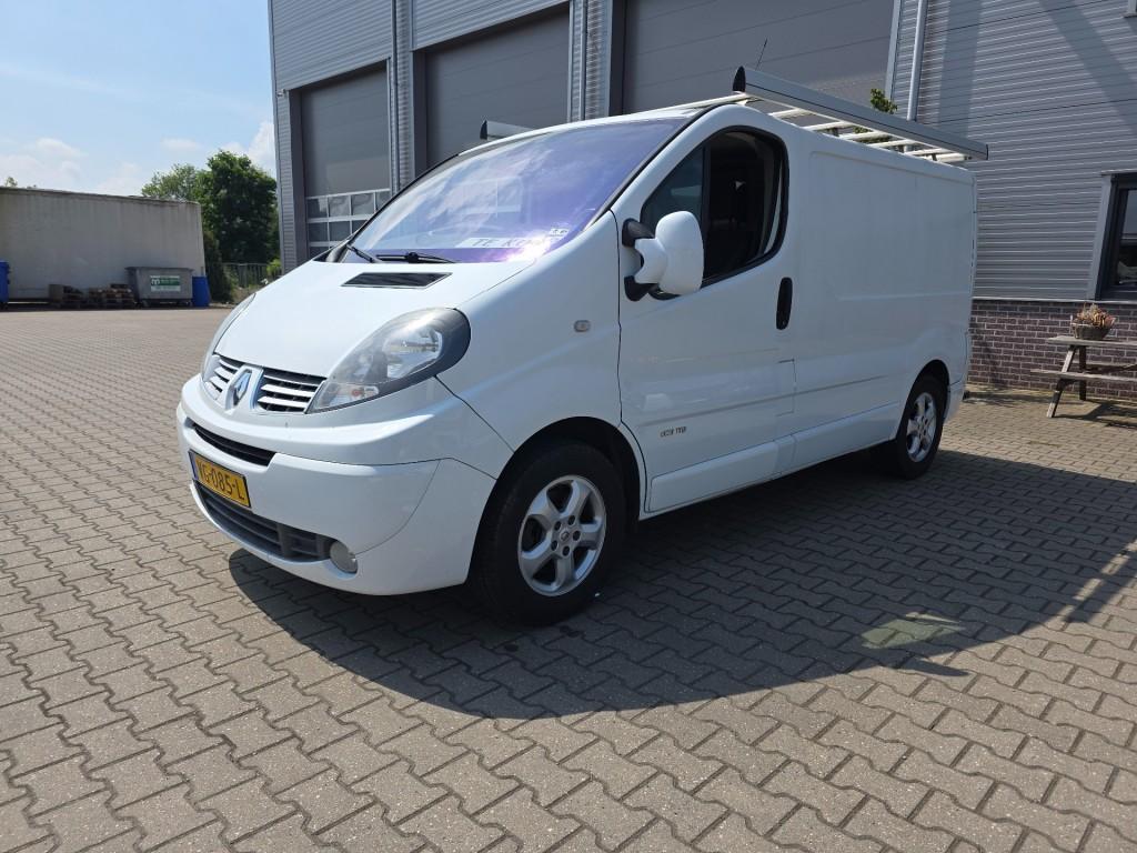 Renault TRAFIC, Auto's, Bestelauto's, Bedrijf, Airbags, Airconditioning, Alarm, Dakrails, Elektrische ramen, Navigatiesysteem