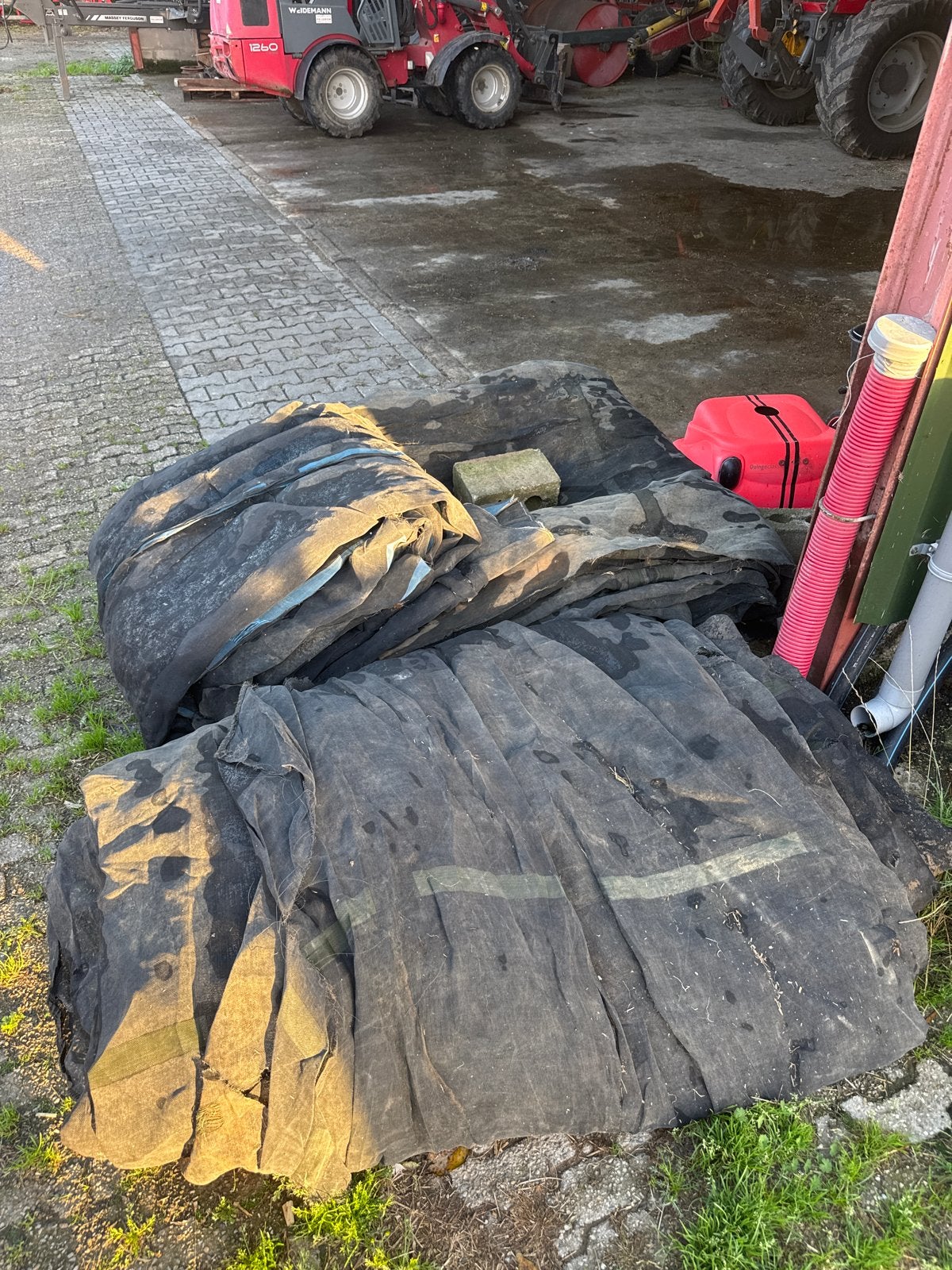 Gratis af te halen: Gebruikte kraaiennet met gaten/scheuren, Ophalen of Verzenden, Gebruikt, Zeil