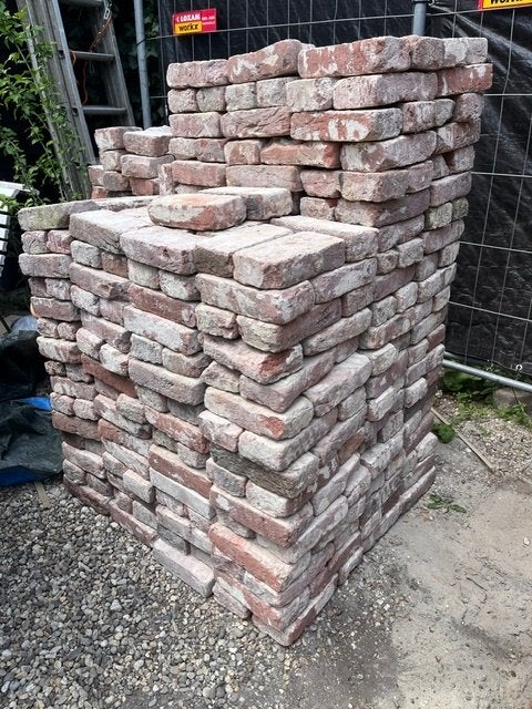 oude handvorm stenen kleur oud roze, Ophalen, Gebruikt, Bakstenen