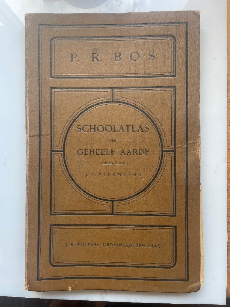 Schoolatlas der Geheele Aarde 1921 ! 26st, Boeken, Gelezen, Bosatlas, Ophalen of Verzenden, 1800 tot 2000