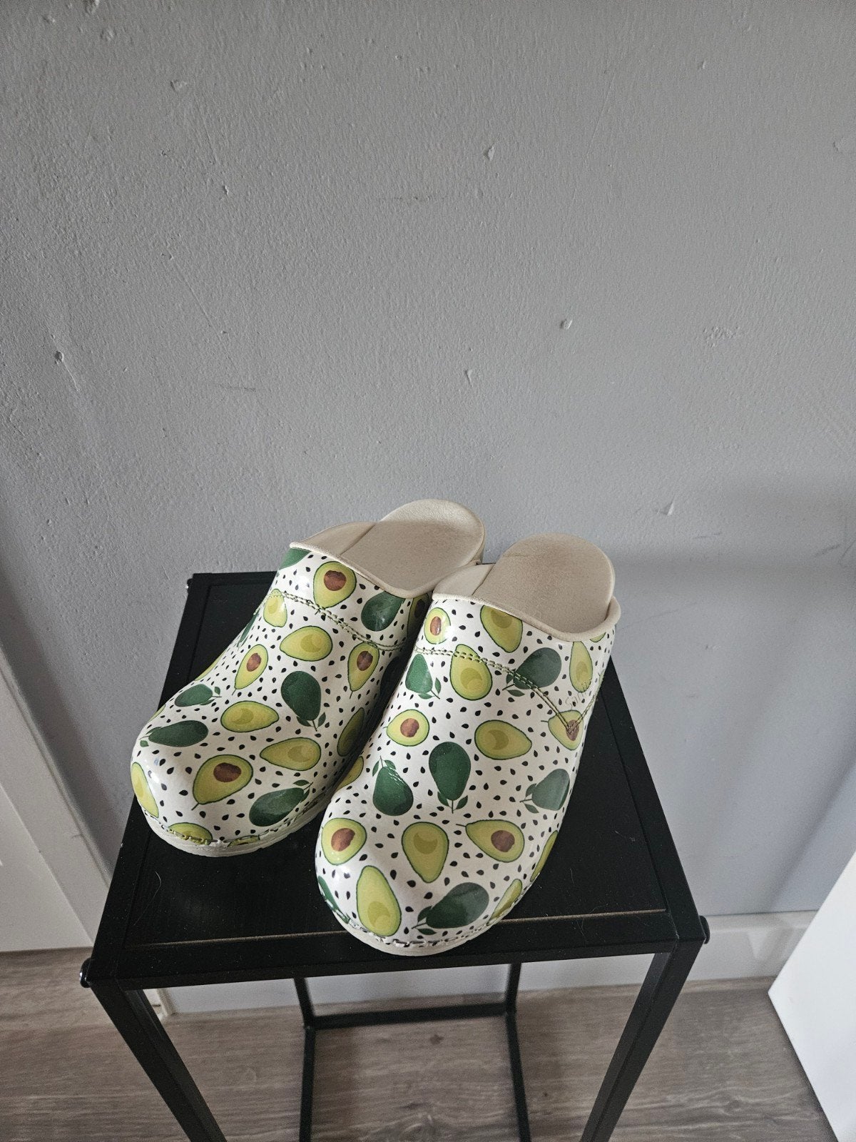 Sanita Medische klompen avocado mt 37, Kleding | Dames, Schoenen, Wit, Ophalen of Verzenden, Zo goed als nieuw, Werkschoenen