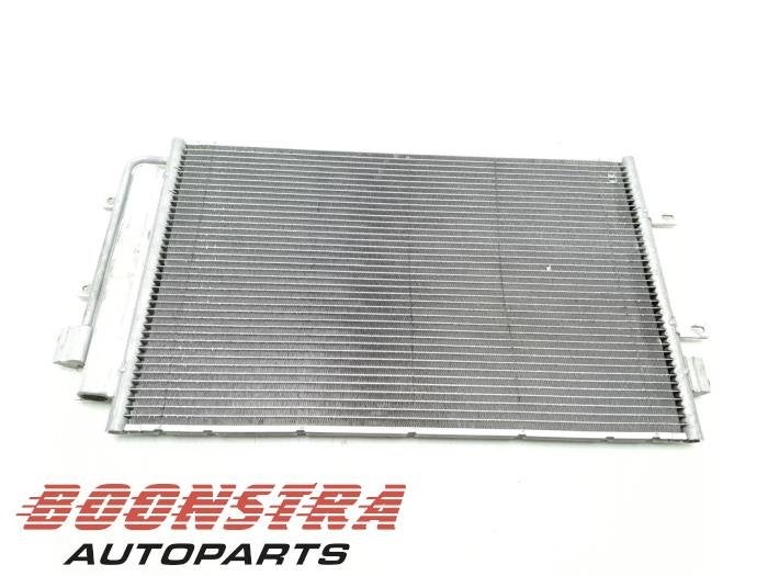 Airco Condensor van een Iveco New Daily (New Daily 14-), Gebruikt, -, Overige automerken, -