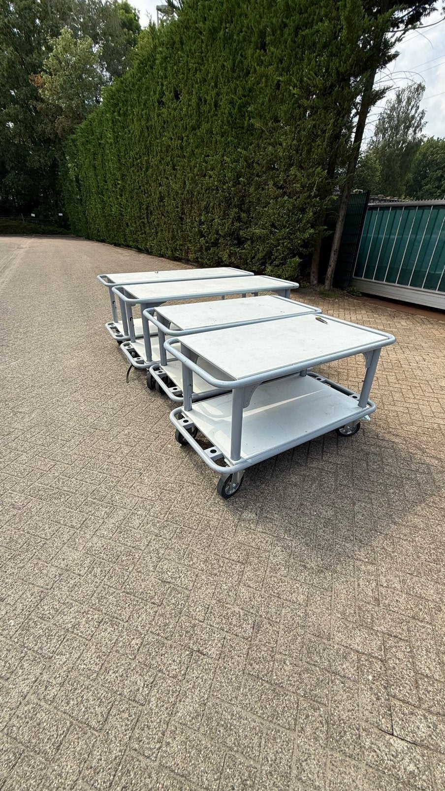 Transportwagens 4 stuks, 100 liter of meer, Ophalen, Zo goed als nieuw, Transportkar