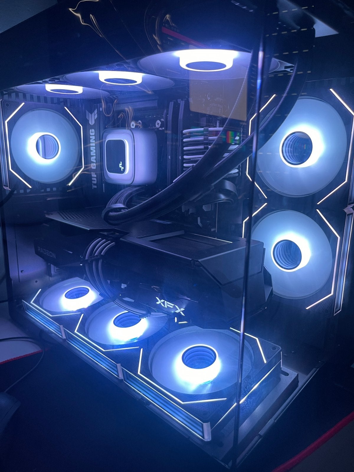 Game PC | RX 9070 XT | Ryzen 7 9800x3d | 32GB RAM, 32 GB, Virtual Reality, Ophalen of Verzenden, Zo goed als nieuw