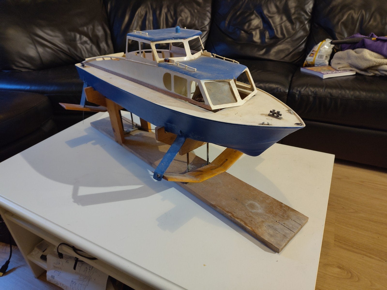 Vintage RC Modelboot - Draagvleugel model, Ophalen, Gebruikt, Groter dan 1:32, Overige merken