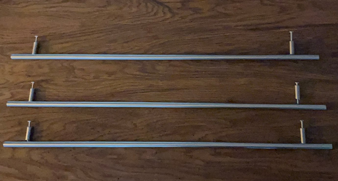3 KALLRÖR handgrepen 59,7 cm lang van Ikea, Minder dan 50 cm, Ophalen of Verzenden, Zo goed als nieuw, Minder dan 25 cm