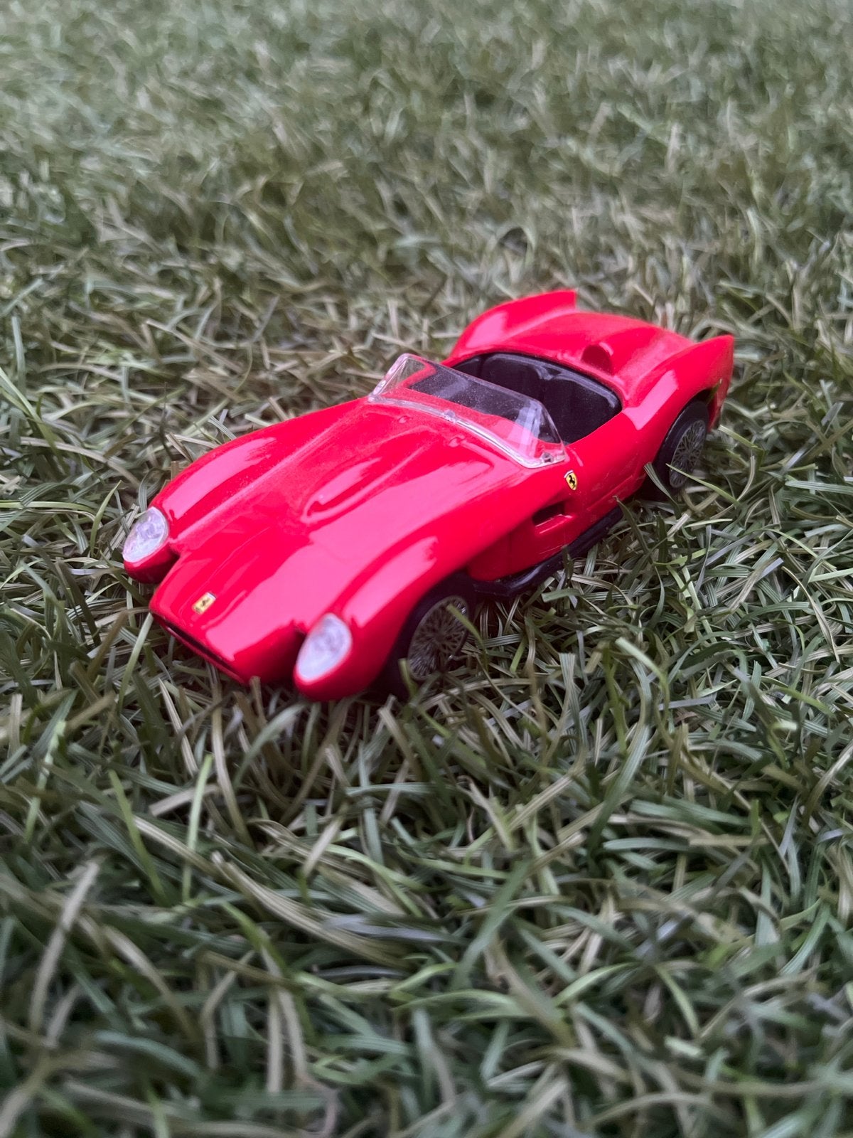 Ferrari Testa Rossa modelauto - Rood, Hobby en Vrije tijd, Modelauto's | 1:43, Verzenden, Zo goed als nieuw, Auto, Overige merken