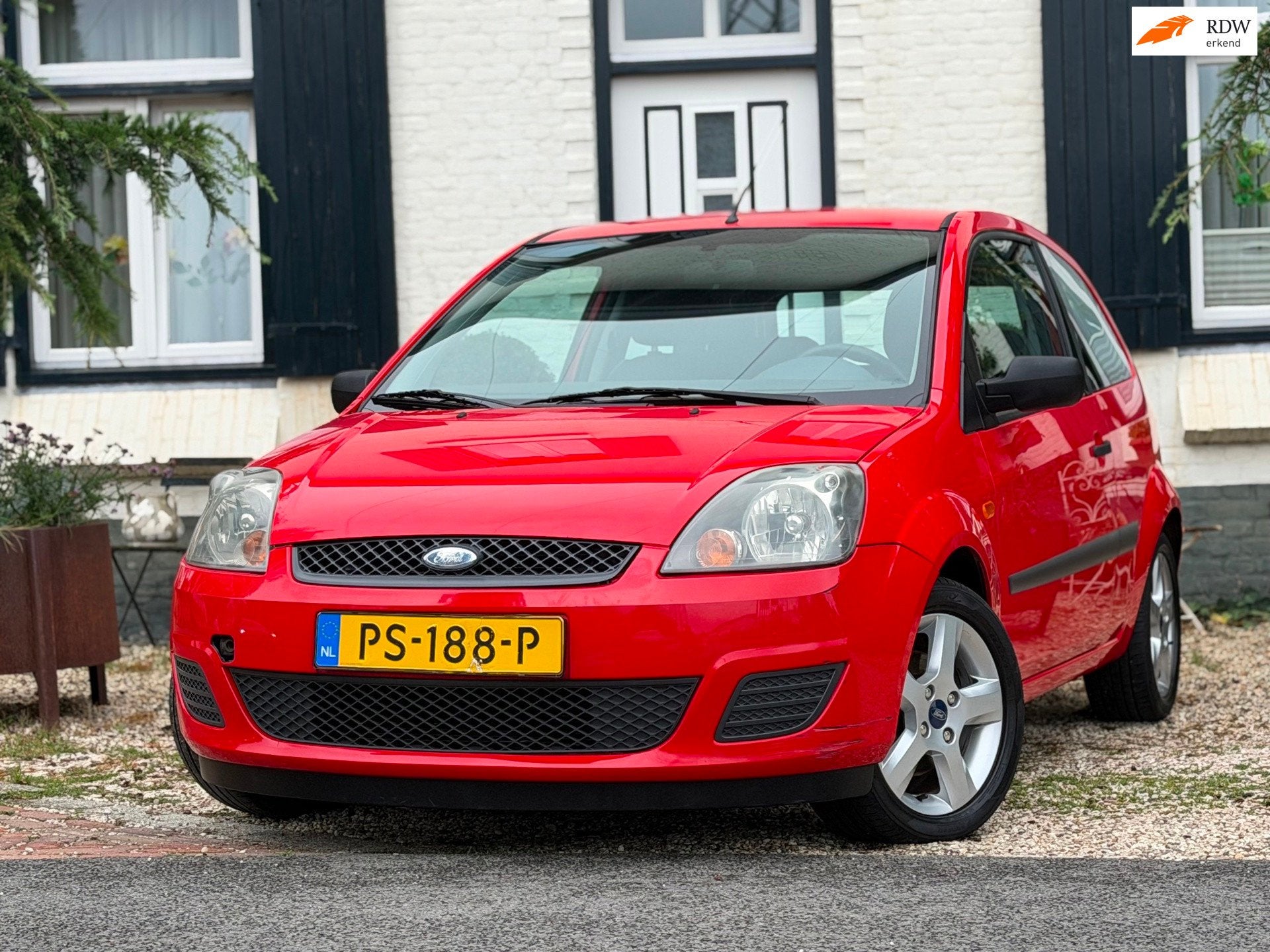 Ford Fiesta 1.3-8V|Airco|Elek-ramen|, Auto's, 1299 cc, 4 cilinders, Bedrijf, Handgeschakeld