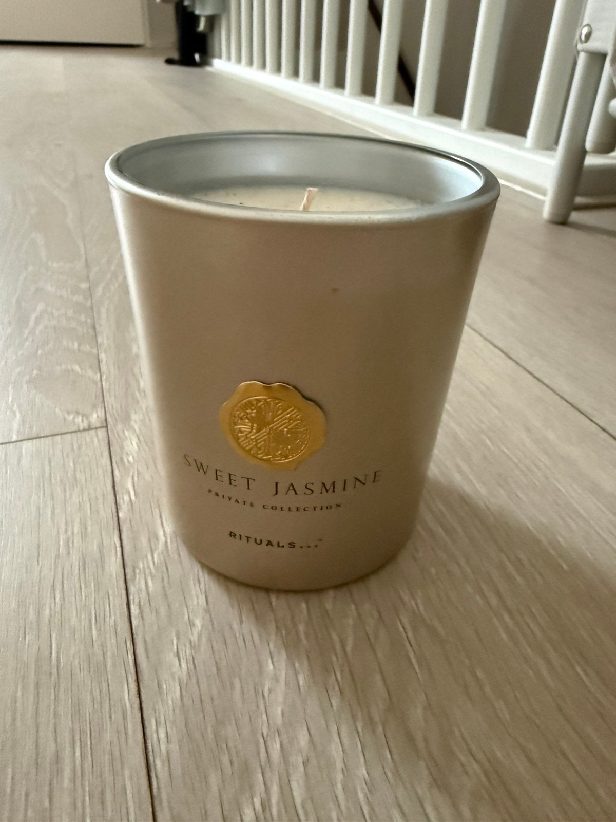 Geurkaars sweet jasmine rituals, Ophalen of Verzenden, Zo goed als nieuw, Rituals