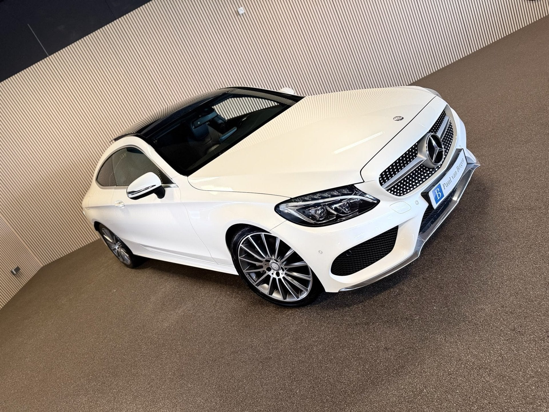 Mercedes-Benz C-Klasse Coupé 180 AMG STYLING-PANORAMA-BURME, Auto's, Automaat, 12 maanden, Achterwielaandrijving, 4 stoelen
