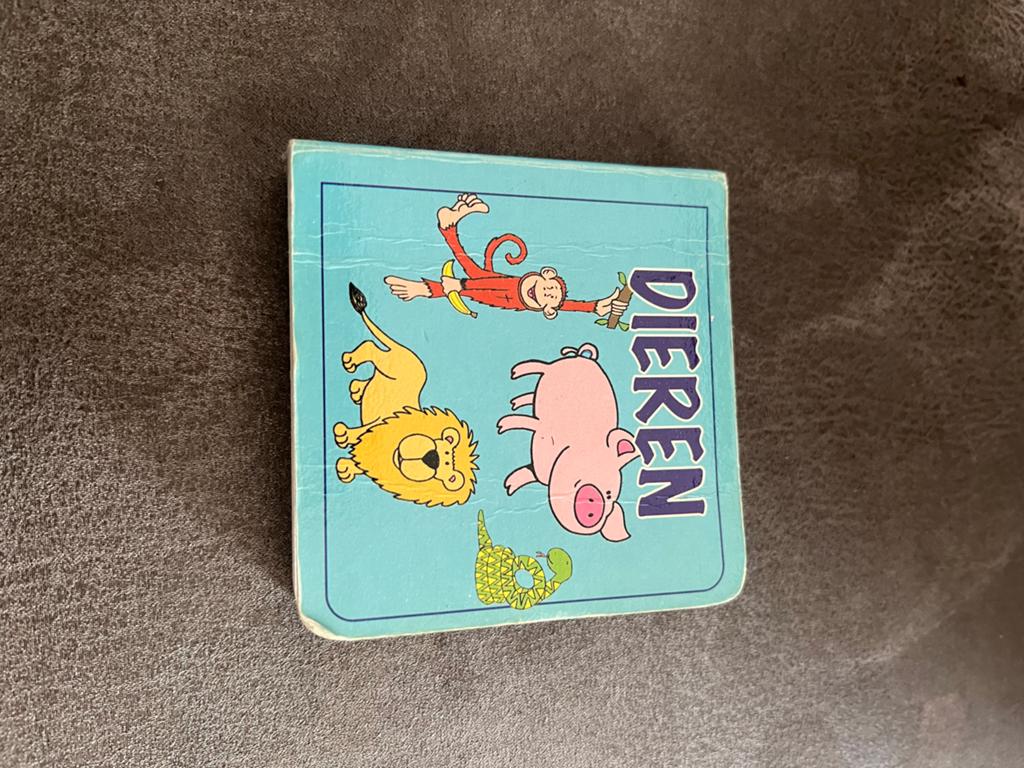 Dieren boekje voor baby's en peuters, Boeken, Kinderboeken | Baby's en Peuters, Ophalen of Verzenden, Zo goed als nieuw, 0 tot 6 maanden