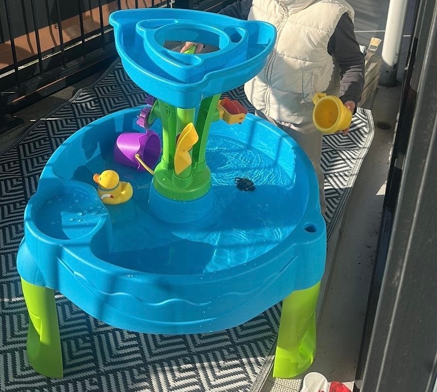 Waterspeeltafel voor buiten - Activiteitentafel, Kinderen en Baby's, Speelgoed | Buiten | Los speelgoed, Ophalen, Zo goed als nieuw