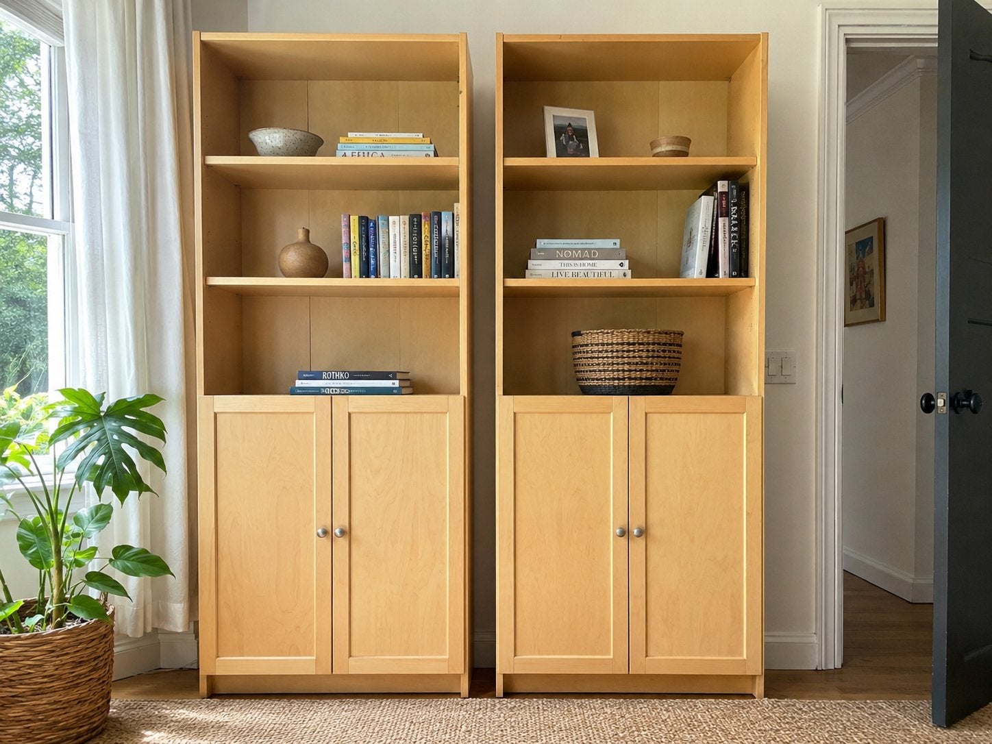 2x IKEA Boekenkast Berken met Deuren - 200 cm hoog, Ophalen, Gebruikt, 200 cm of meer, 50 tot 100 cm