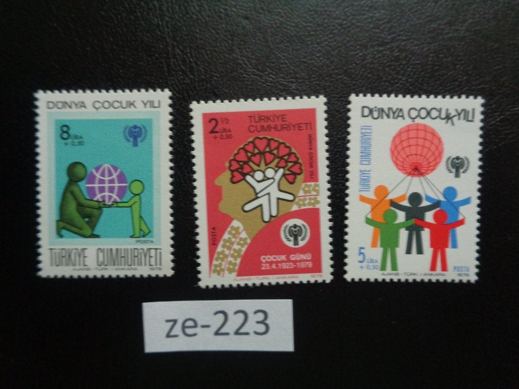 turkije - jaar van het kind / postfris 1979 (ze-223), Postzegels en Munten, Ophalen of Verzenden, Overige landen, Postfris