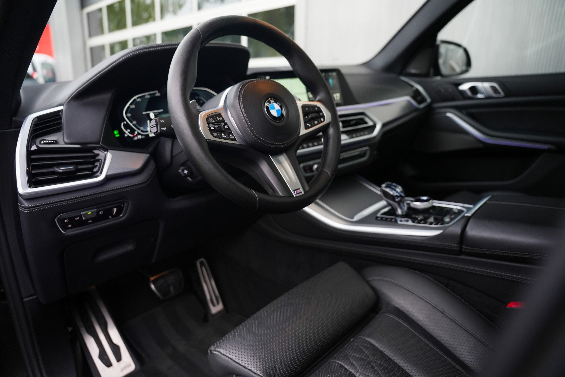 BMW X5 xDrive45e 394 pk High Executive M-Sportpakket /Pano-D, Adaptive Cruise Control, Gebruikt, 394 pk, Zwart