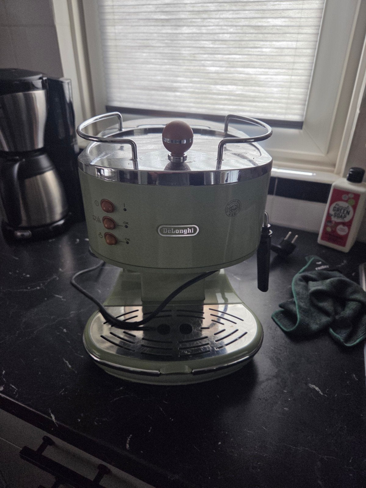 De'Longhi Piston Koffiemachine - Zo goed als nieuw, Witgoed en Apparatuur, Koffiezetapparaten, Ophalen, Zo goed als nieuw, Espresso apparaat