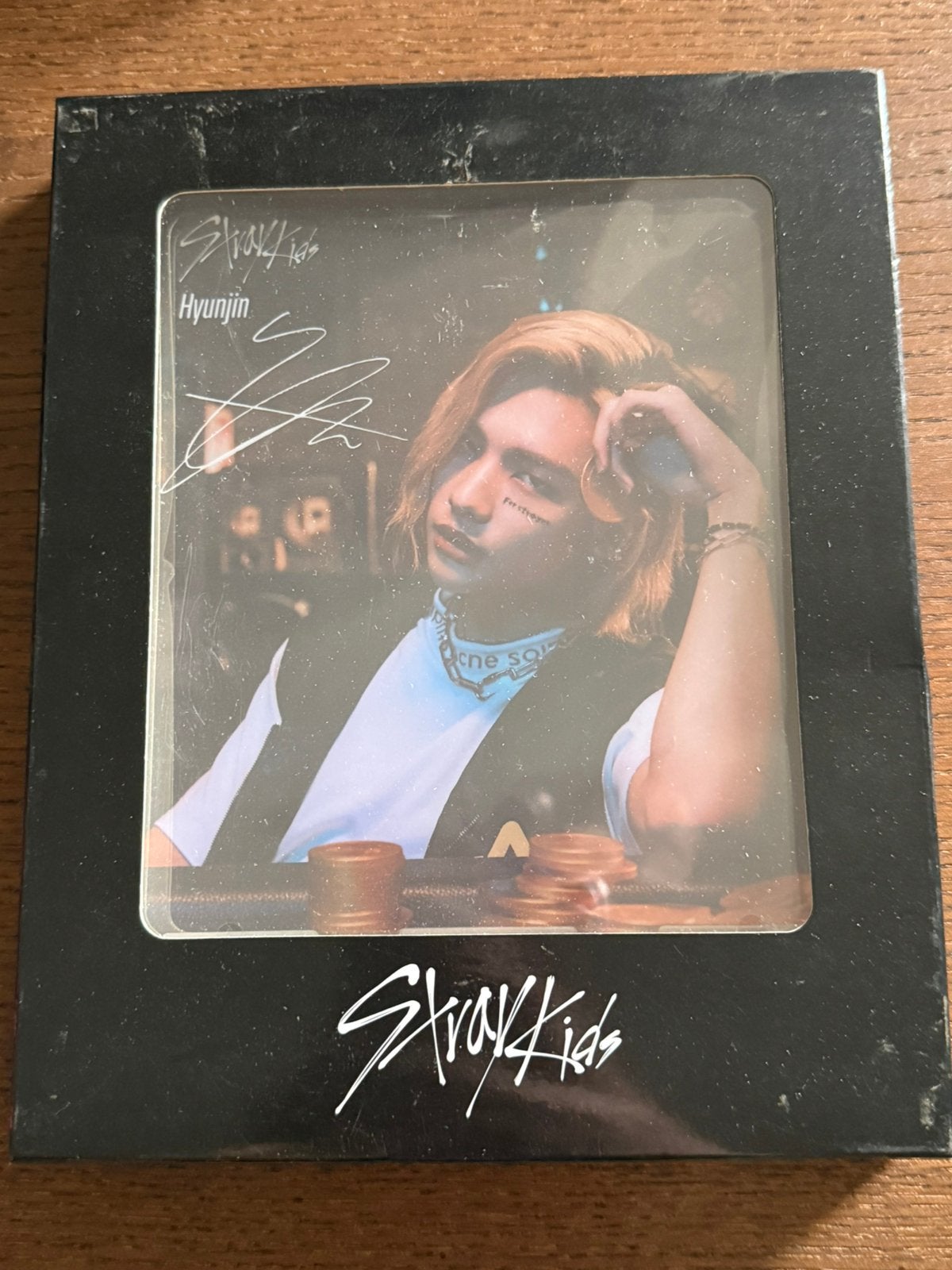 Hyunjin Stray Kids official Japan limited edition phonestand, Ophalen of Verzenden, Nieuw, Gebruiksvoorwerp