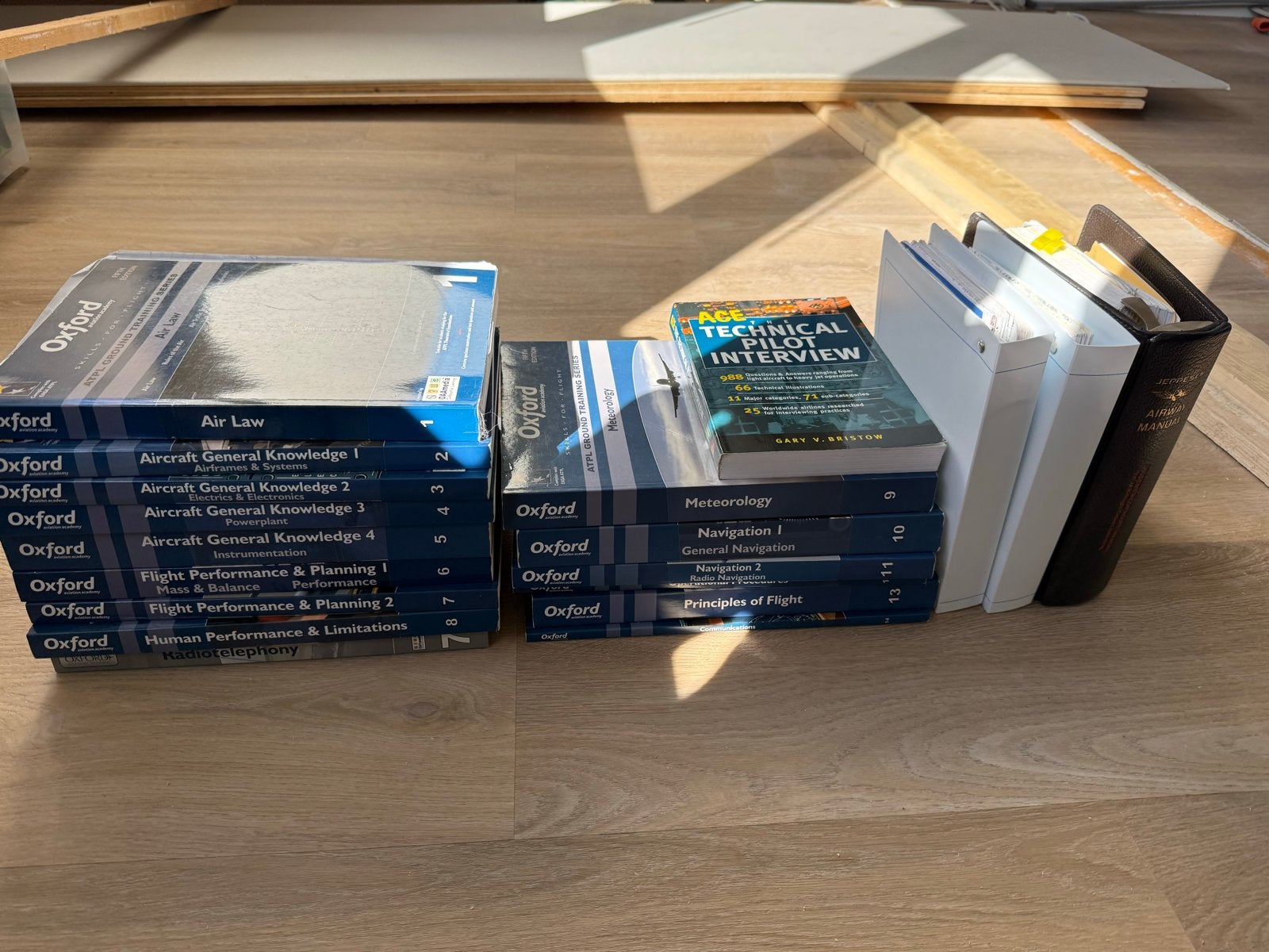 Oxford ATPL Theorie Boeken & Jeppesen Airway Manual, Boeken, Ophalen, Beta, Gelezen, Overige niveaus