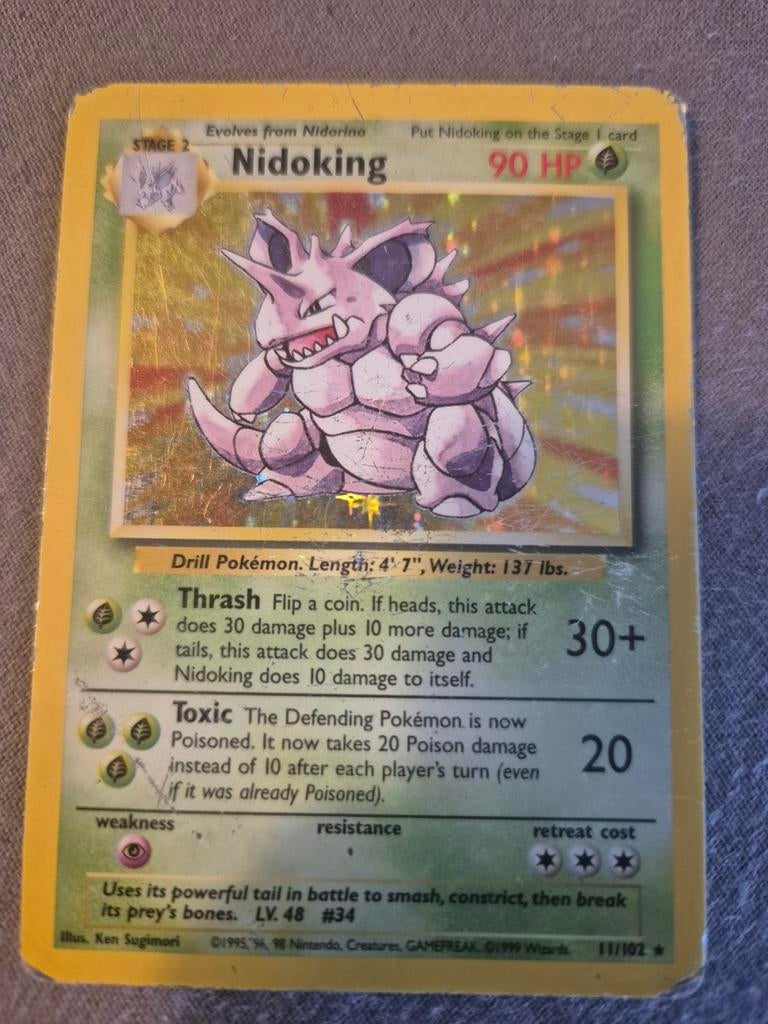 Pokémon Nidoking kaart 11/102, Ophalen of Verzenden, Gebruikt, Losse kaart, Foil