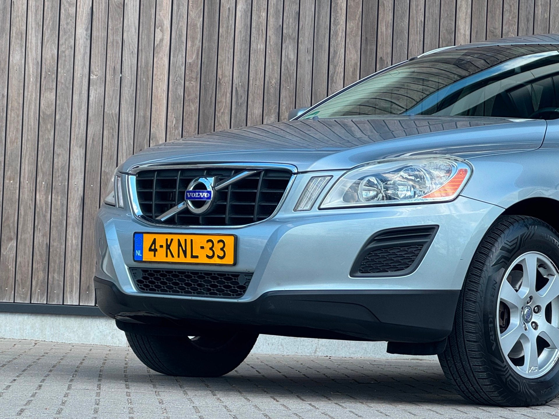 Foto 4 van Volvo XC60 2.0 T5 |LEES TEKST|