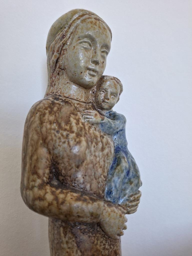 Maria Beeld aardewerk  Terraco Draak 43 cm, Ophalen of Verzenden, Zo goed als nieuw, Beeld(je)