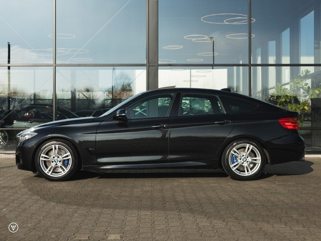Bmw 3-SERIE GRAN TURISMO 335i M-sport Aut. - Radar, Pano, Me, Auto's, BMW, Automaat, Met garantie (alle), Zwart, Leder