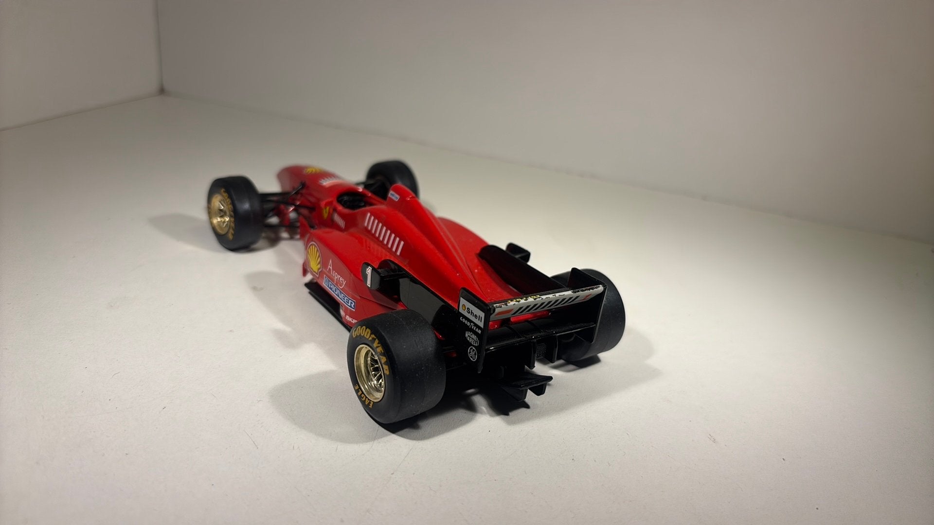 F1 Ferrari f310 Bburago 1.24, Ophalen of Verzenden, Bburago, A, A