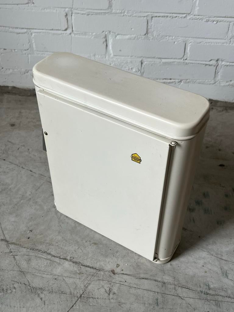 Oud metalen brabantia medicijnkastje, Ophalen of Verzenden