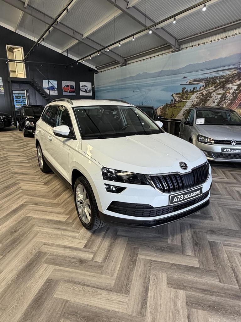 Skoda Karoq 1.0 TSI Ambition CARPLAY,CRUISE, Voorwielaandrijving, Stof, Gebruikt, Euro 6