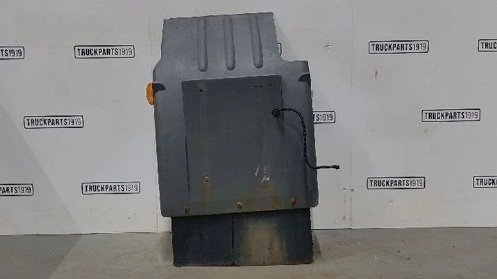 DAF Body & Chassis Parts Spatbord voor Li. DAF LF, Ophalen, Gebruikt, DAF, Carrosserie en Plaatwerk