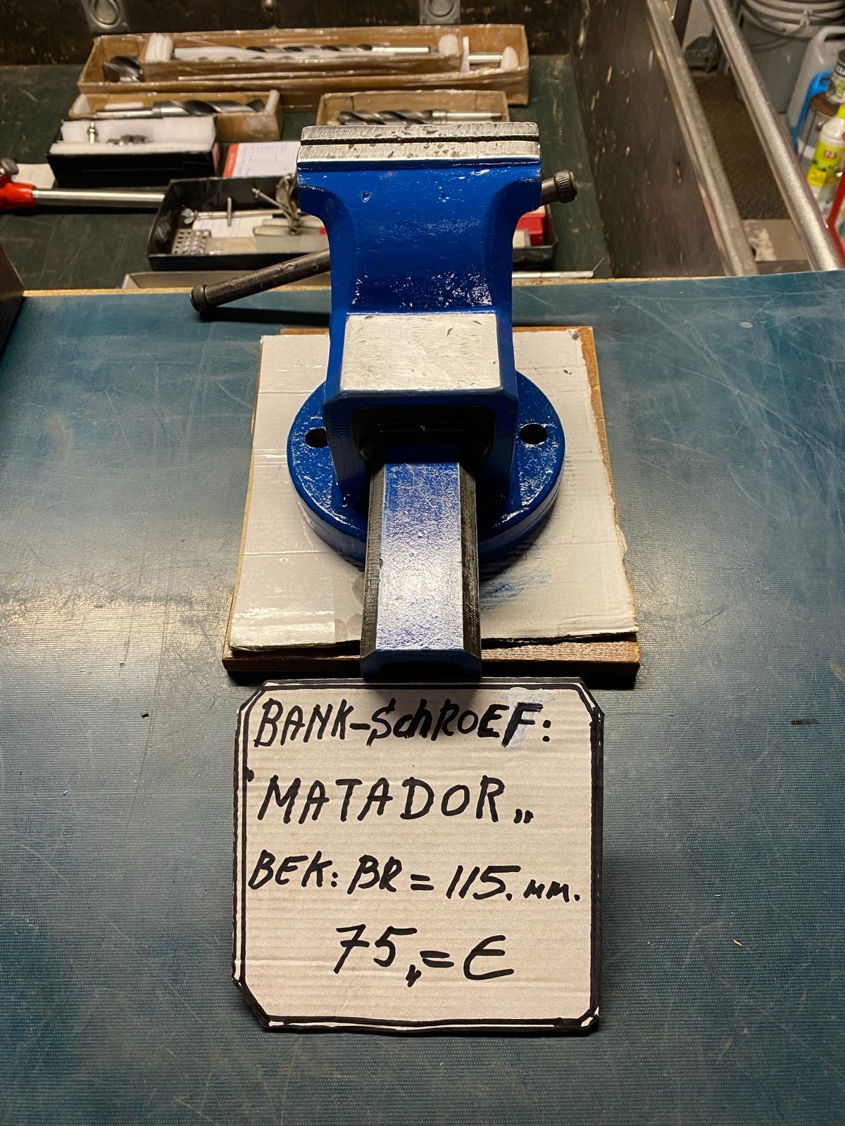 Matador Bankschroef - 115 mm bekbreedte, Doe-het-zelf en Verbouw, Ophalen of Verzenden, Gebruikt, Bankschroef, Overige merken