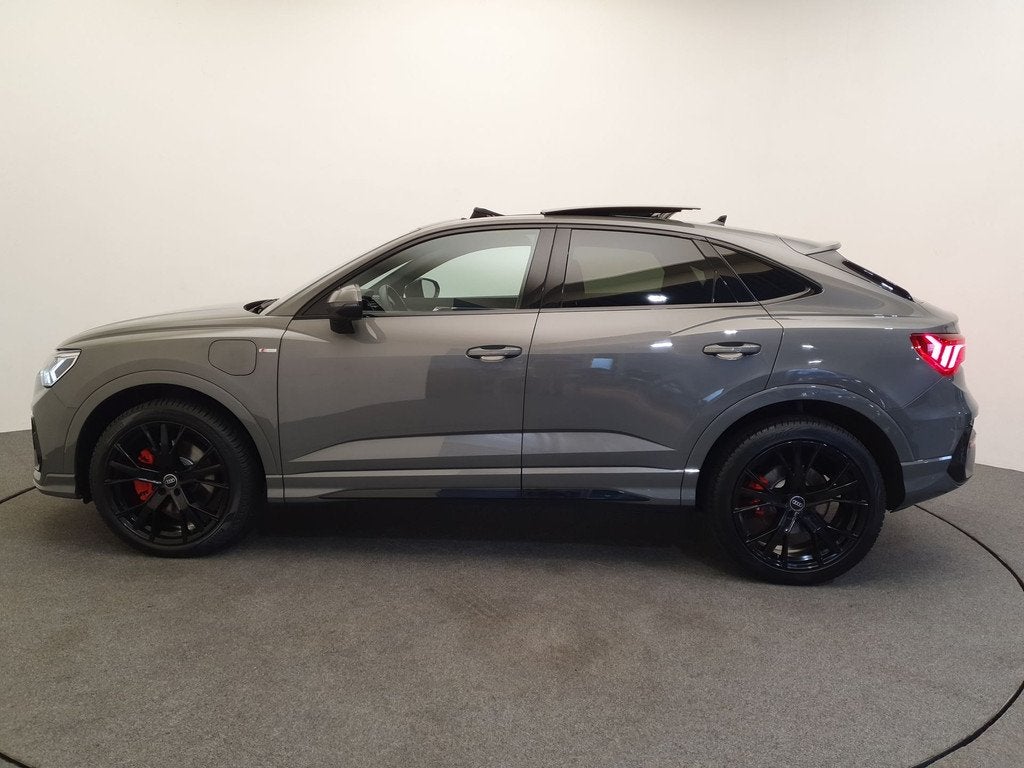 Audi Q3 Sportback 45 TFSI e S Edition S-Line Panoramadak, Tr, Auto's, Audi, 12 maanden, Gebruikt, Automatische klimaatregeling